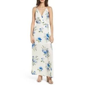 NWT LUSH Ivy Floral Maxi Dress Medium